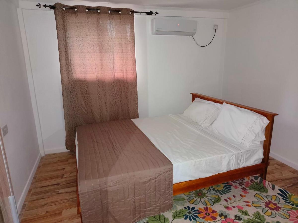 Alpha & Omega Apartment Seychelles Beau Vallon  Exteriör bild