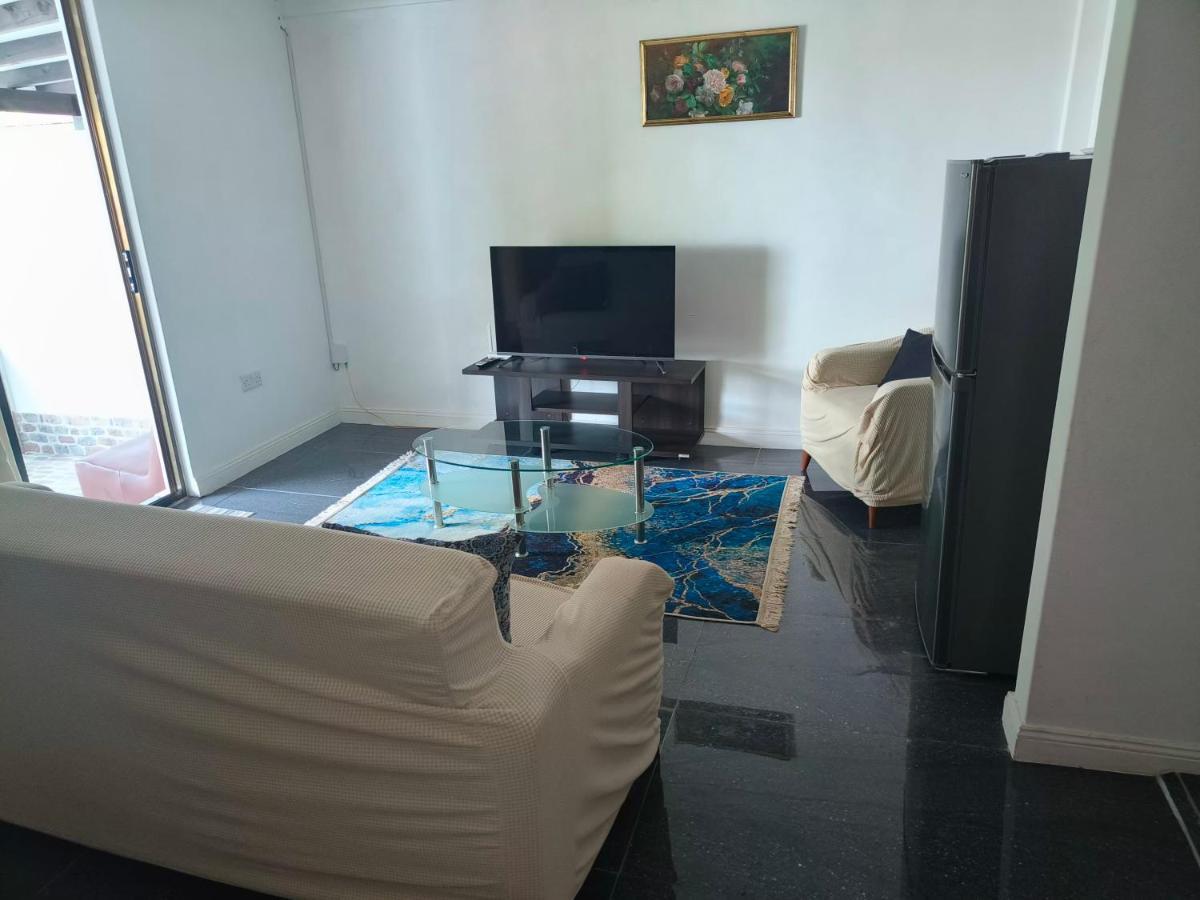 Alpha & Omega Apartment Seychelles Beau Vallon  Exteriör bild