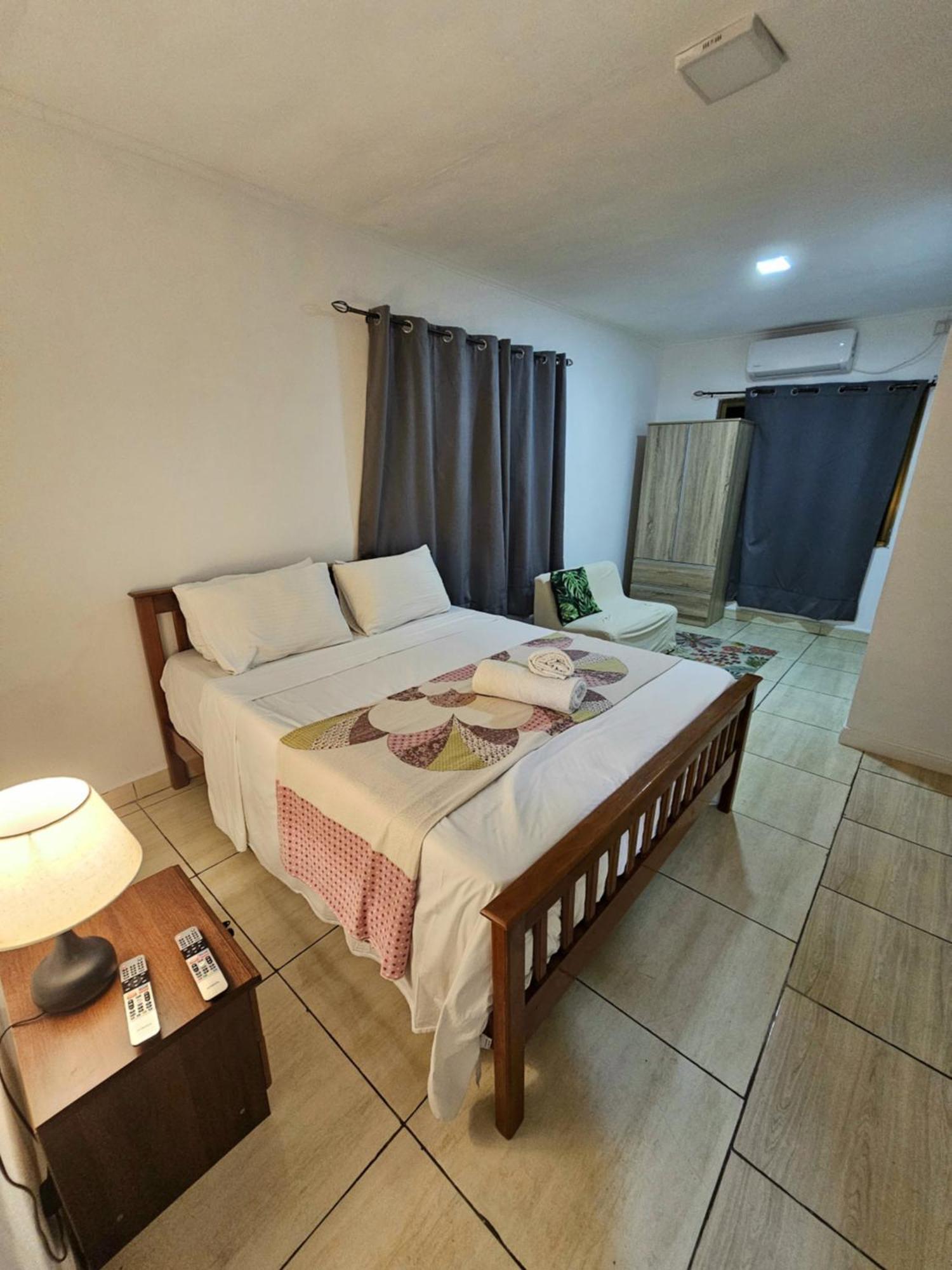 Alpha & Omega Apartment Seychelles Beau Vallon  Exteriör bild